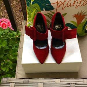 Cristina Lucchi Pumps (OVYE’)